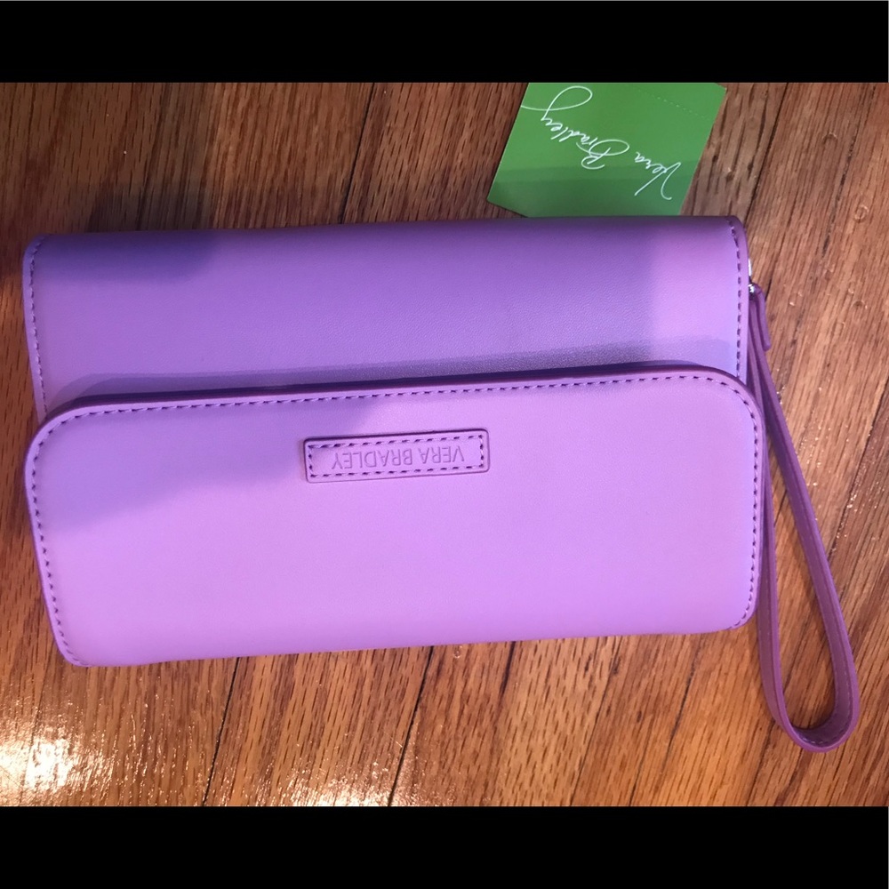 NWT Vera Bradley Ultimate wristlet